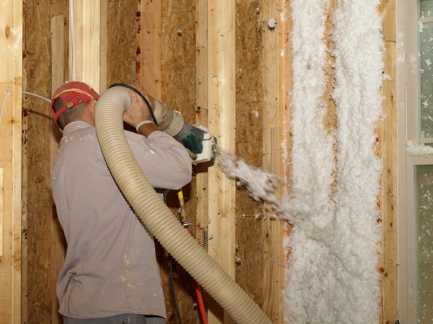 wall-insulation-rebate-2650-canada-enerexpert